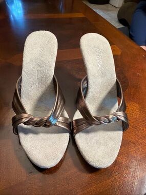 Onex Metallic Bronze Knotted Slide Mules